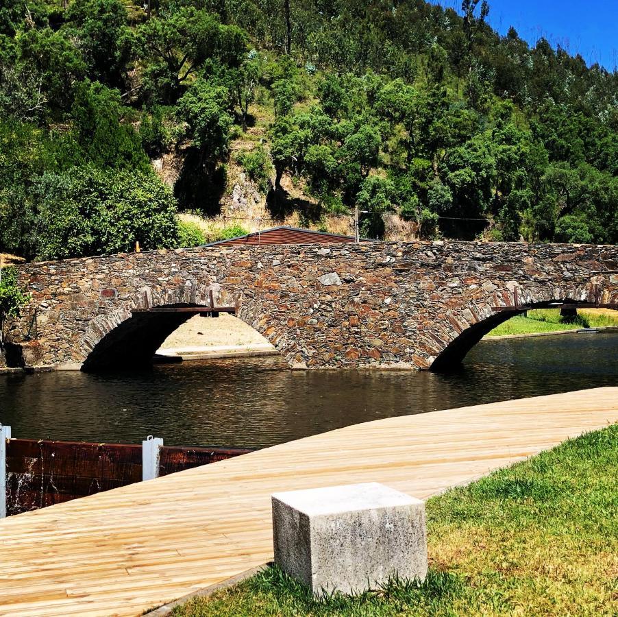 Casa Da Ribeira Guesthouse Cha de Alvares Dış mekan fotoğraf