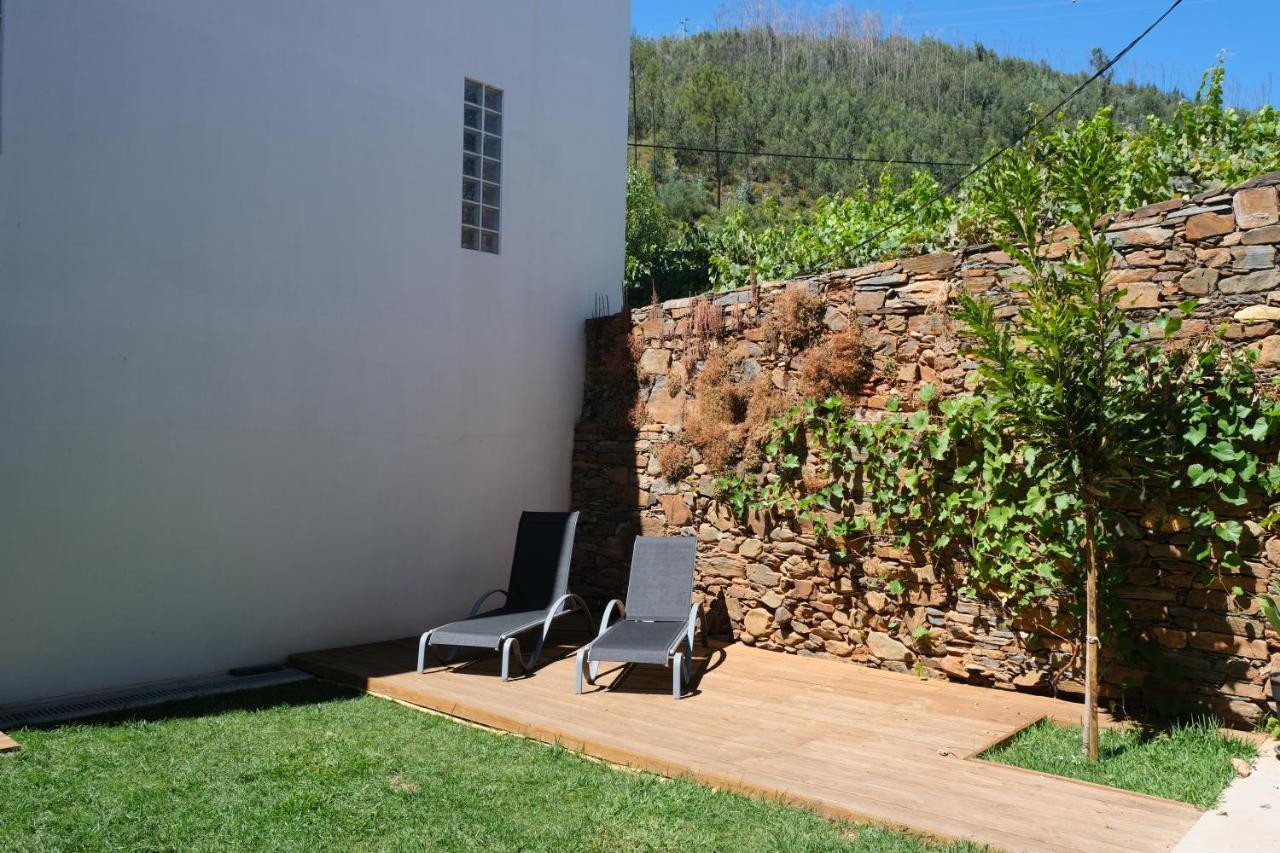 Casa Da Ribeira Guesthouse Cha de Alvares Dış mekan fotoğraf